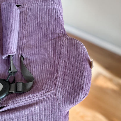 Close up van rib mauve steps newbornhoes