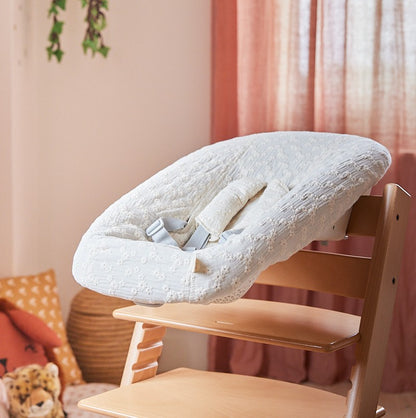 Tripp Trapp newbornhoes | Hydrofiel Embroidered Daisy