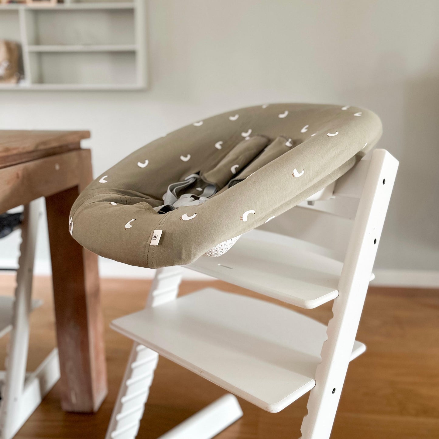 Tripp Trapp newborn hoes | Tricot olive geese